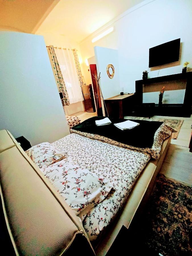 Studios Republicii בראשוב מראה חיצוני תמונה